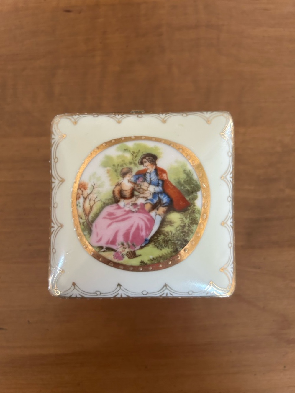 Meissen White Porcelain Trinket Box with Gold Accents and Pink Detail